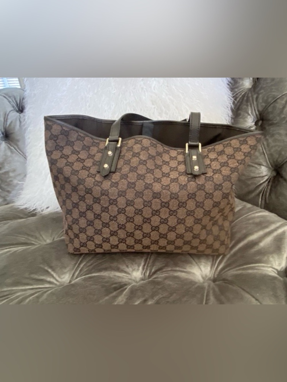 Authentic Gucci Wool Tote Bag Brown
GG Canvas